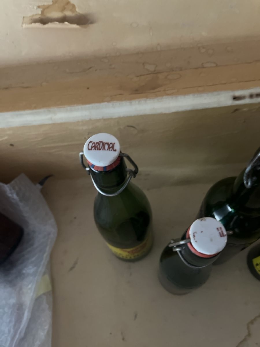Verres, cruches & bouteilles: Bière Cardinal  – D'occasion à Neyruz FR par Martin0129 1