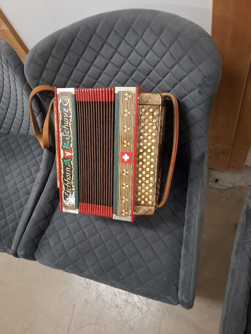 Eichhorn Musikinstrumente: Eichhorn orgeli – Gebraucht aus Villeneuve von BibiVintage 4