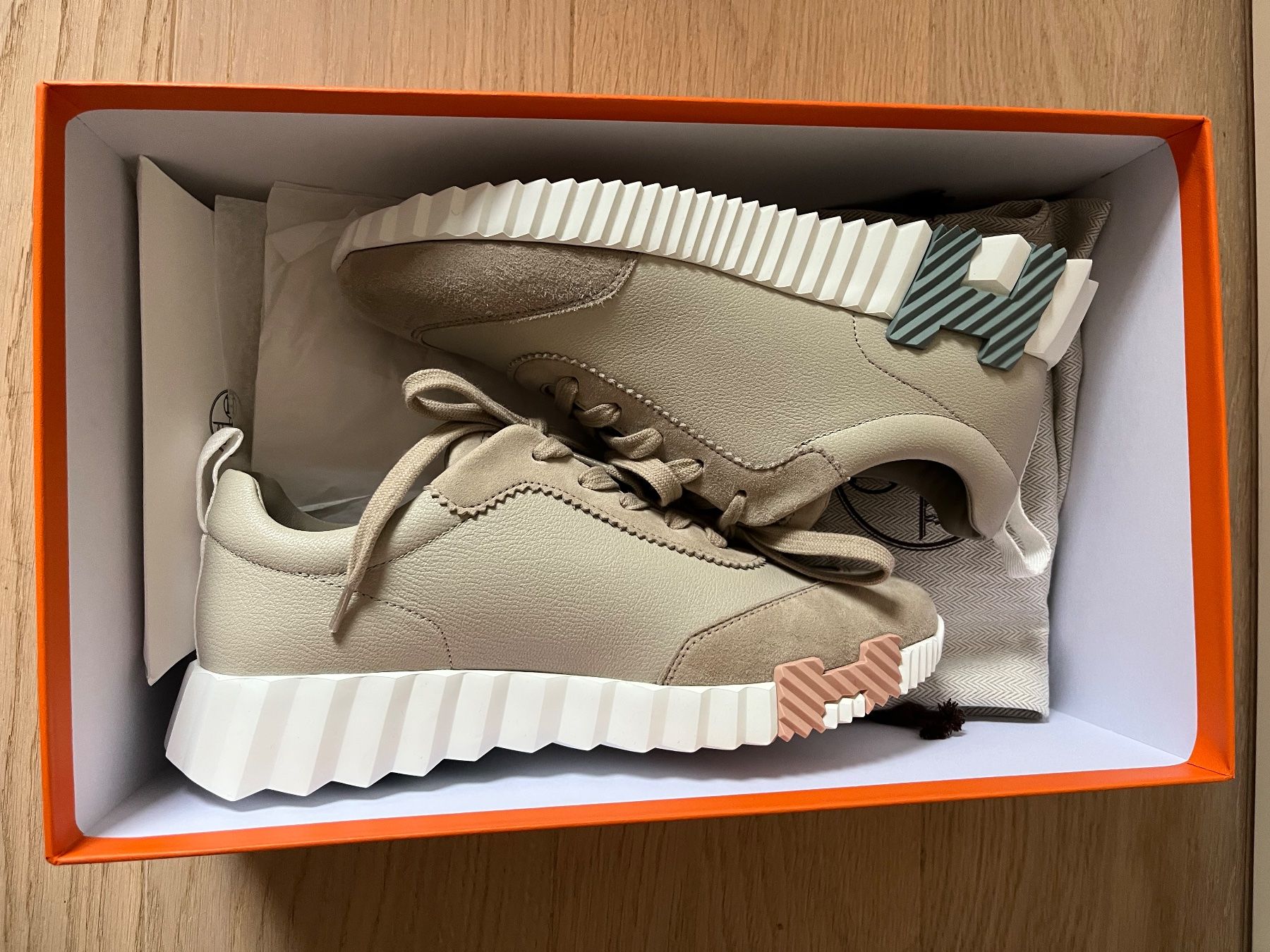 Hermès Scarpe da donna: Orig. Hermes Sneaker Bouncing gr 38 NP CHF 930 – Nuovo e nell'imballaggio originale da Engelberg venduto da weisserstern 5