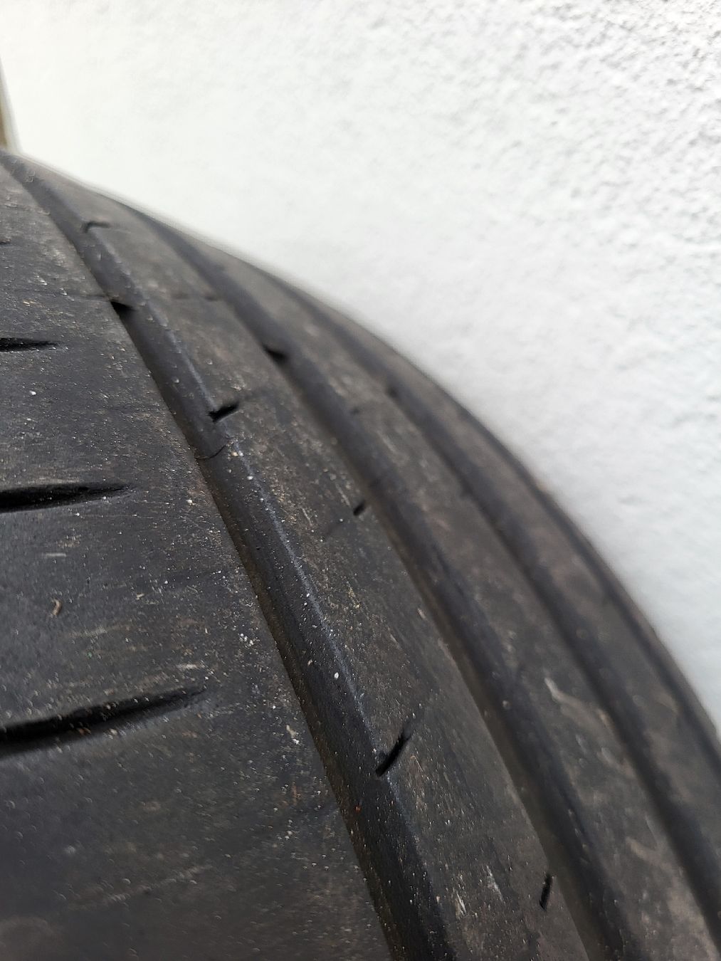Goodyear Pneumatici & Ruote complete: Sommerreifen GOODYEAR – Usato da Däniken SO venduto da scampi13 1