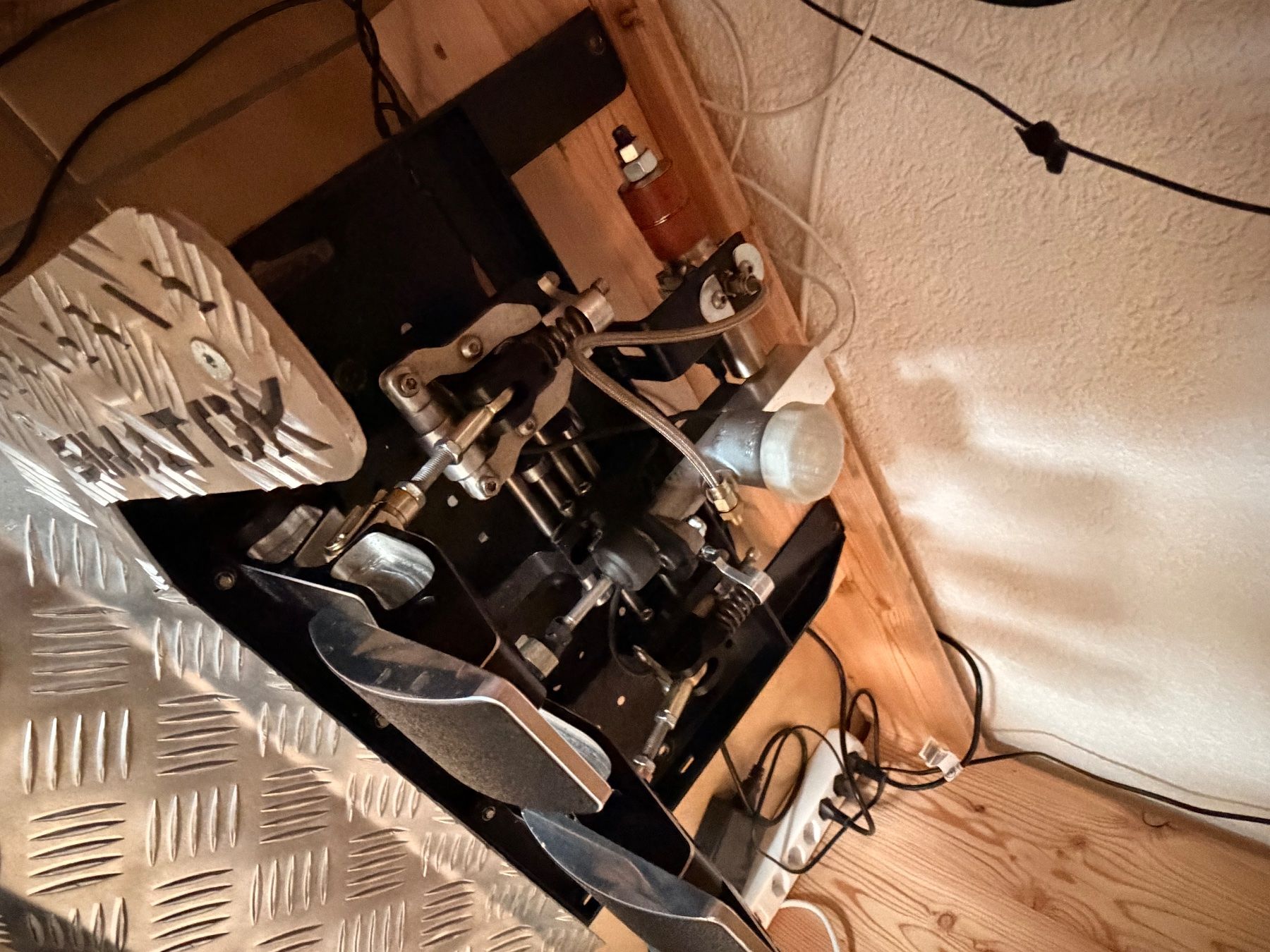 Spiele: Simracing Thrustmaster – Gebraucht aus Vex von Moix 3