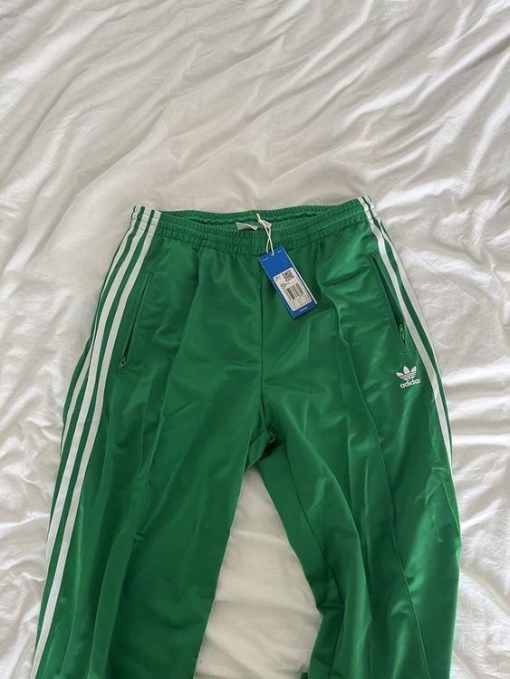 Grune Adidas Hose