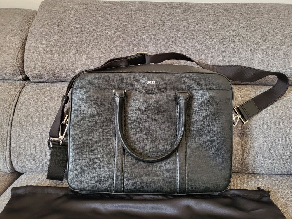 PORTE DOCUMENTS HUGO BOSS SIGNATURE 38.5 CM Acheter sur Ricardo