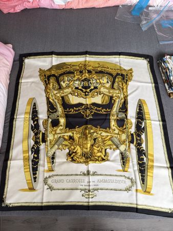 Seidenhalstuch Grand Carrosse von Hermès