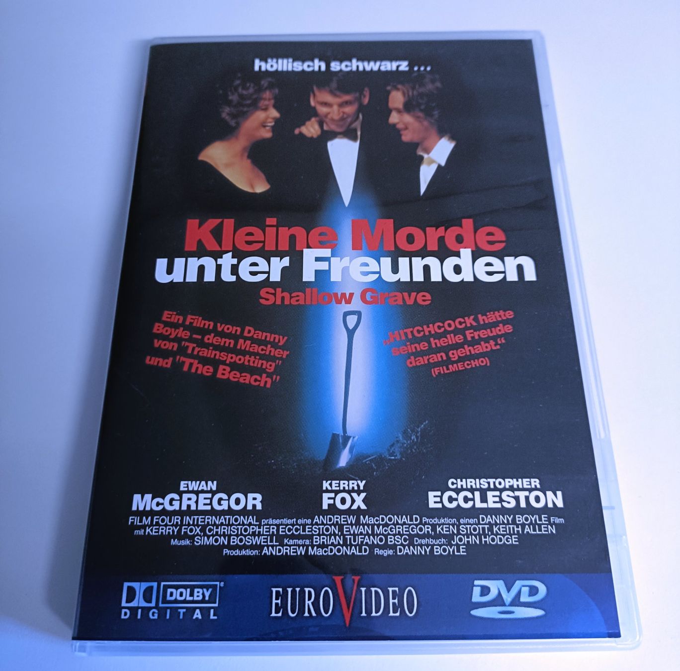 Tutti i DVDs: KLEINE MORDE UNTER FREUNDEN – Nuovo (secondo la descrizione) da Köniz venduto da Movieportal007
