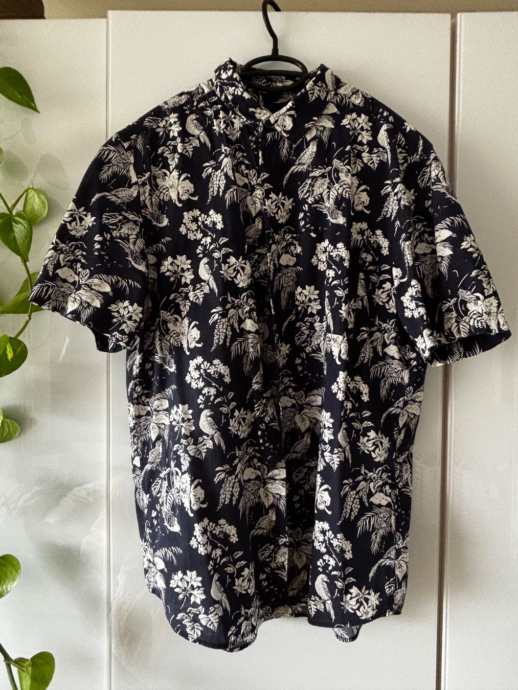 H&M Hemden: H&M: sommerliches Herrenhemd Gr. M – Gebraucht aus Zürich von CallMeAppetite