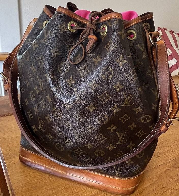 Borse da donna: Louis Vuitton Beuteltasche  – Usato da Winterthur venduto da lujane