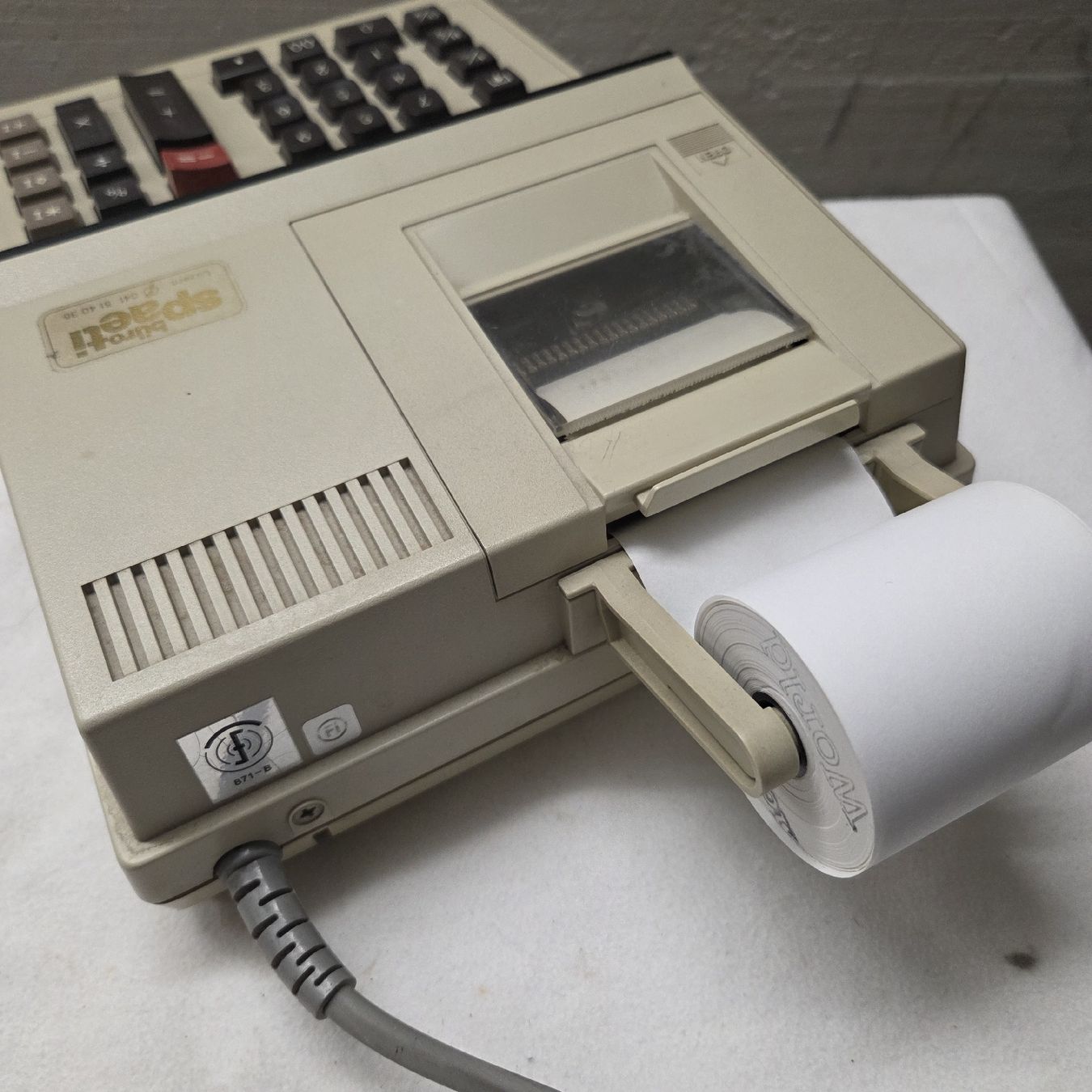 Sharp Taschenrechner: Sharp Compet CS-2612 Rechner mit Papierrolle Vintage.. – Gebraucht aus Stans von Ducati16 5