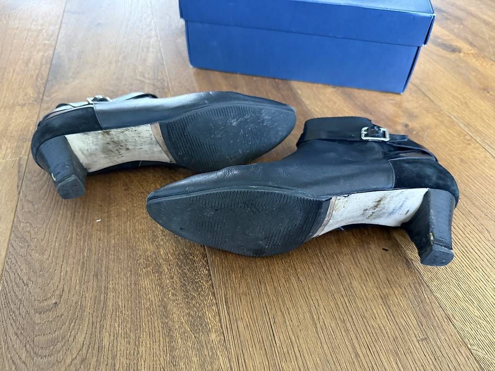 Scarpe da donna: Schuhe ColeHaan – Usato da Siebnen venduto da VenditaIre 1