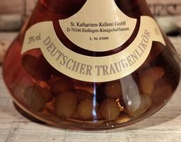 Deutscher Traubenlikör mit Trauben 🍇 Rarität 👍