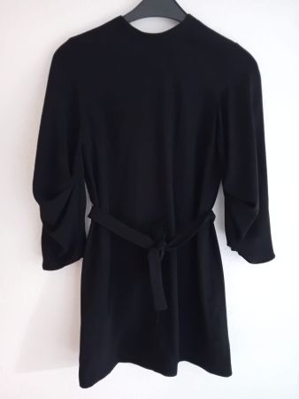 kleines schwarzes Cocktailkleid Zara, XS