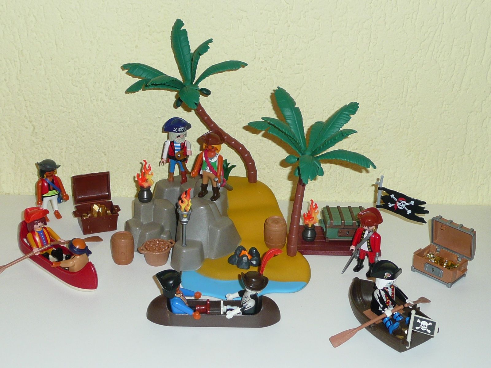 Playmobil Giocattoli: Playmobil " Piraten-Insel " – Usato da Kriens venduto da Taurus12