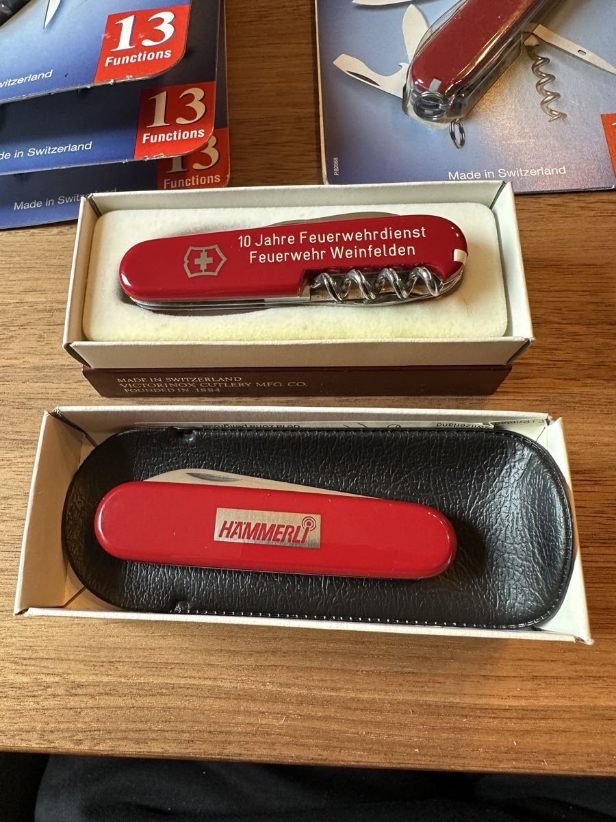 Victorinox Taschenmesser: 9 Victorinox Messer aus Nachlass – Gebraucht aus Mauren von meiedan 5