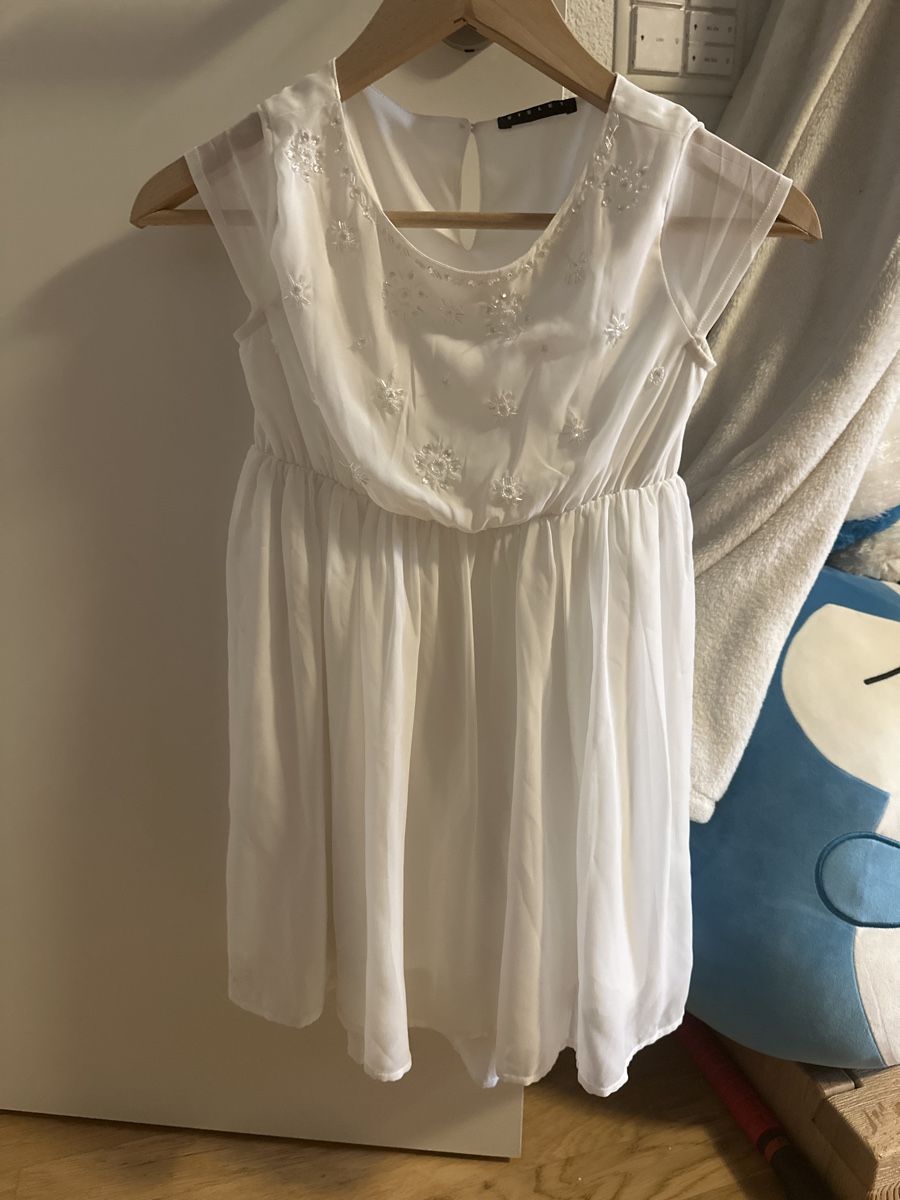 Sisley Vestiti & Gonne: Weisses festliches Kleid – Usato da Lenzburg venduto da Cowboy2000