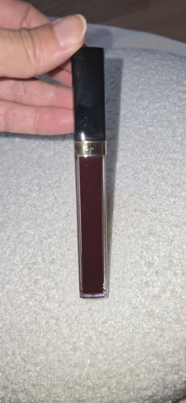 Chanel Make-up: Rouge à lèvres couleur rouge coco grosse Décadent  – Neu und originalverpackt aus Martigny von zin_y9tt 1