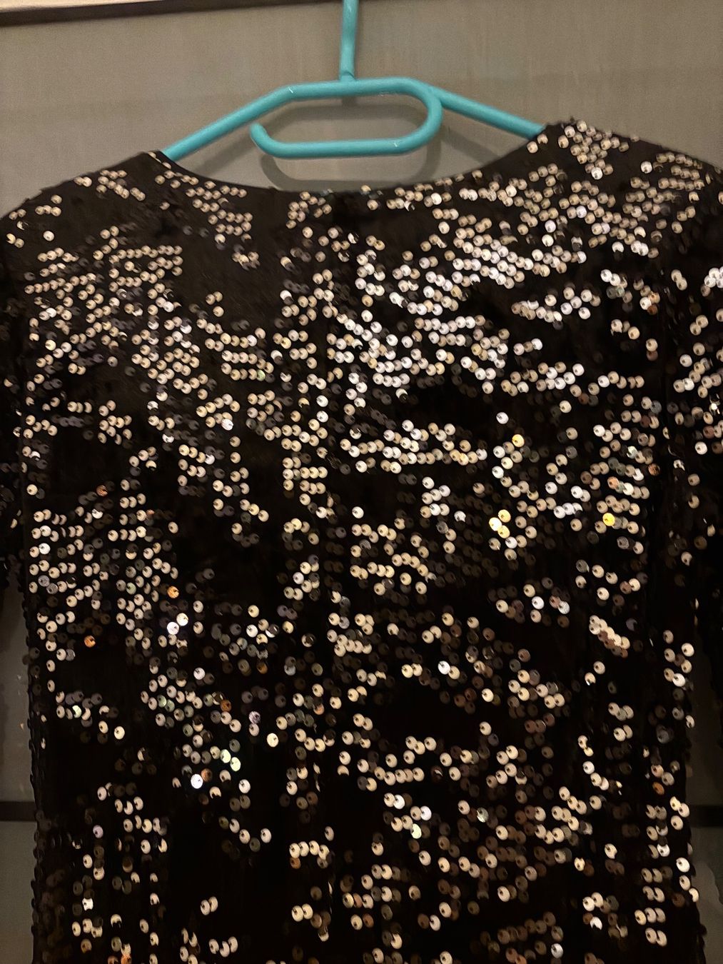 H&M Vestiti: H&M Pailletten Kleid, Gr. 38, – Usato da Rümlang venduto da Jenni.21 3