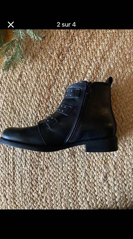 Chaussures femmes: Chaussures 36 André  – D'occasion à Cheseaux-Lausanne par cha_9xbc 1