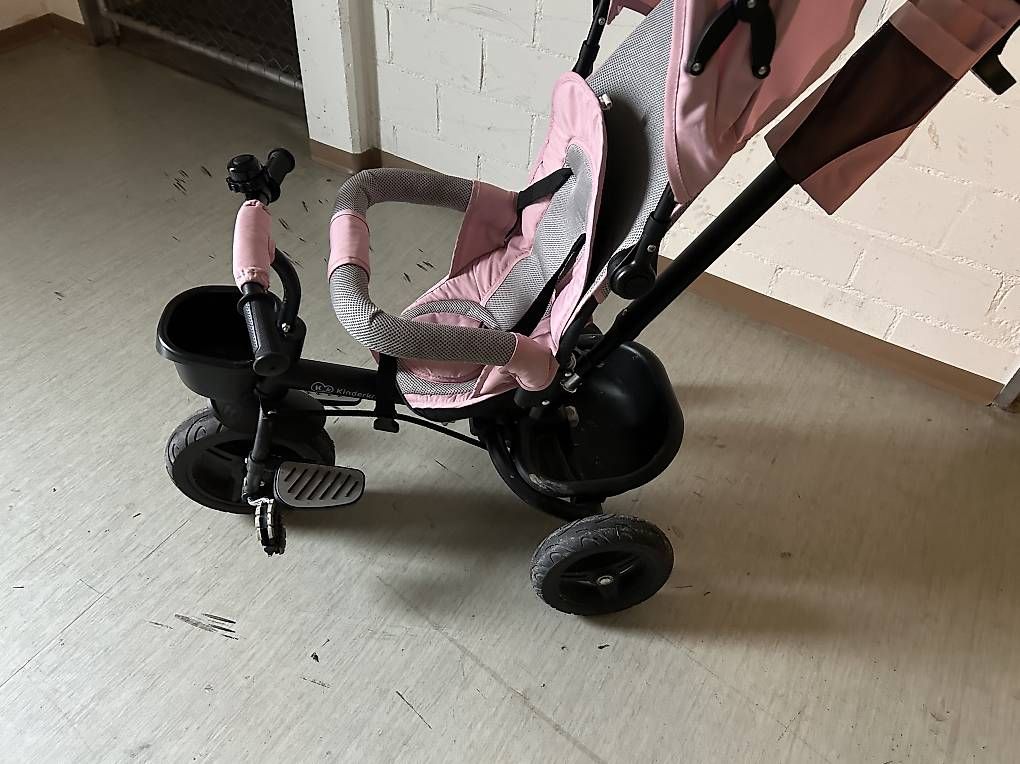 Veicoli per bambini: dreirad, 3-rad, kinder drei rad – Usato da Wettingen venduto da GMB1 1