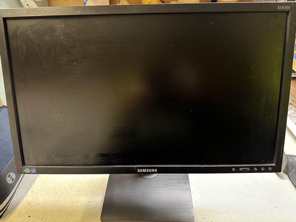 Samsung S24E650 Monitor | Kaufen auf Ricardo