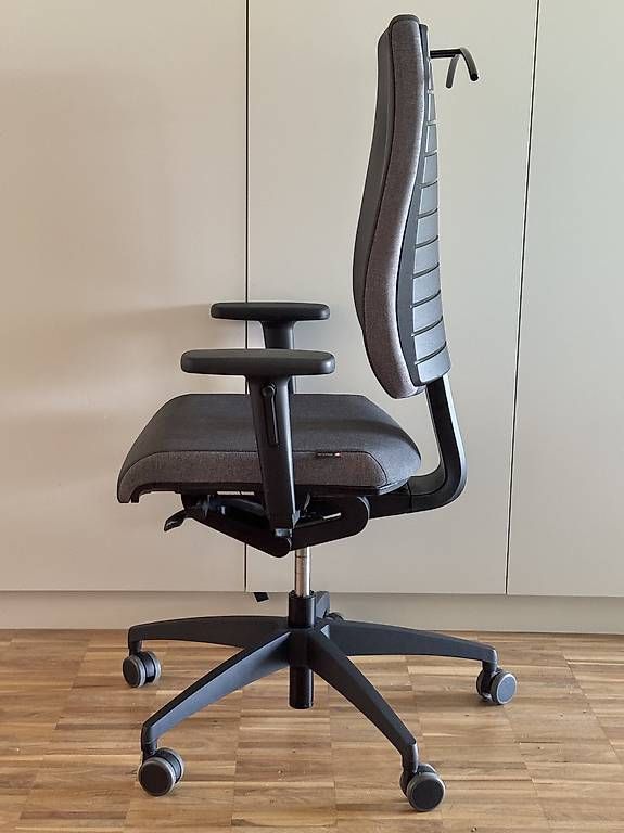 Sitag Stühle: Bürostuhl Sitag SITAGPOINT – Gebraucht aus Zürich von monoroc 1