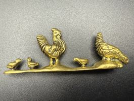 Hahnen- und Familienfigur aus massivem Messing - Vintage