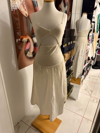 Zara Kleid Creme, Gr. M - Neu!