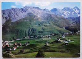 Inner-Arosa mit Schafrügg