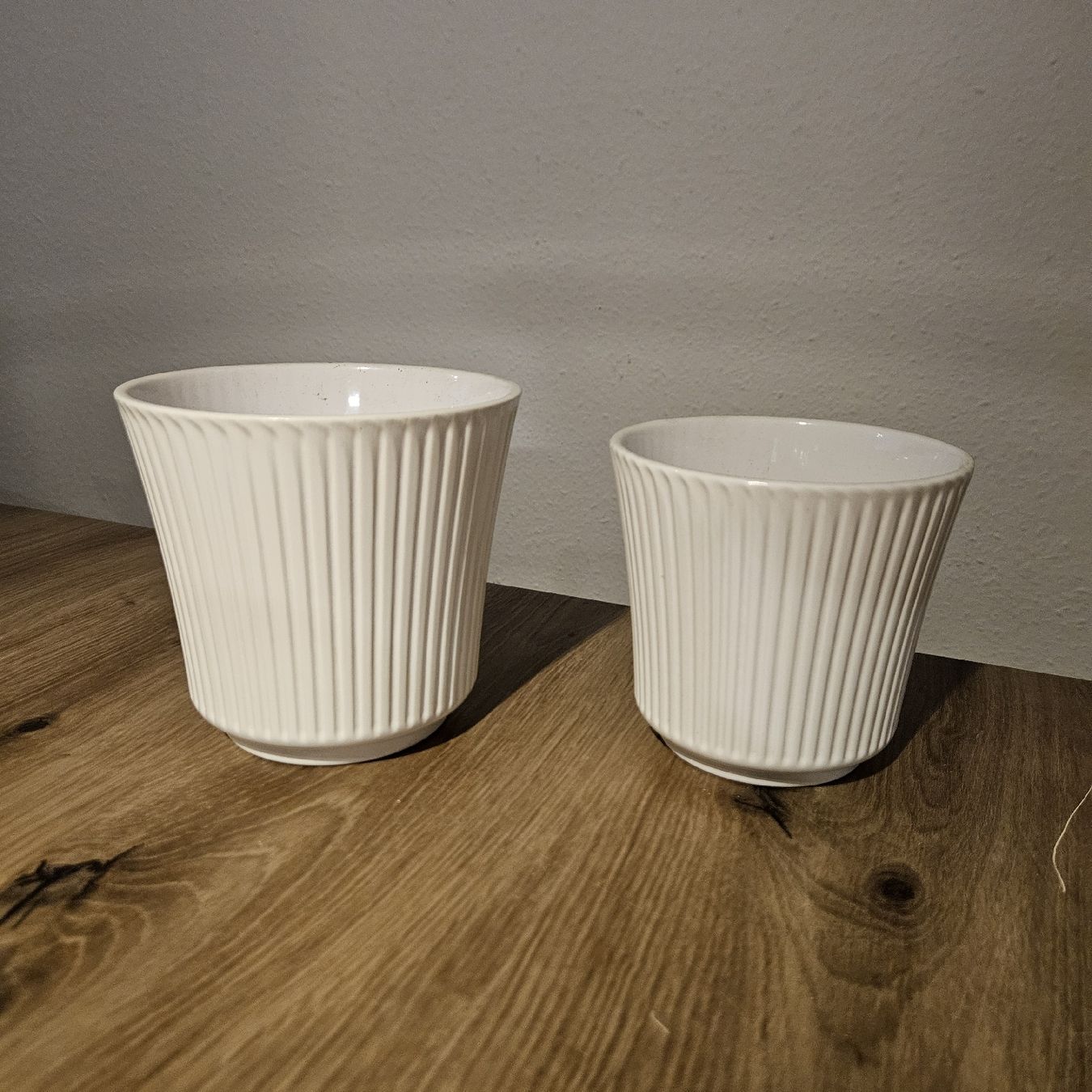 Blumentöpfe: 2x Übertopf Ø 11 + 12 cm – Gebraucht aus Bern von naaa000xci