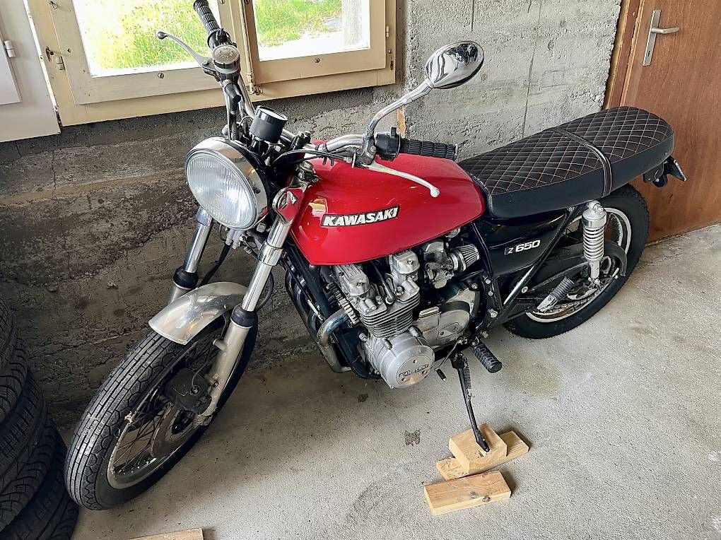 Strada: KAWASAKI KZ 650 / Z650 Jg.1977 – Usato da Riggisberg venduto da mracing444 3