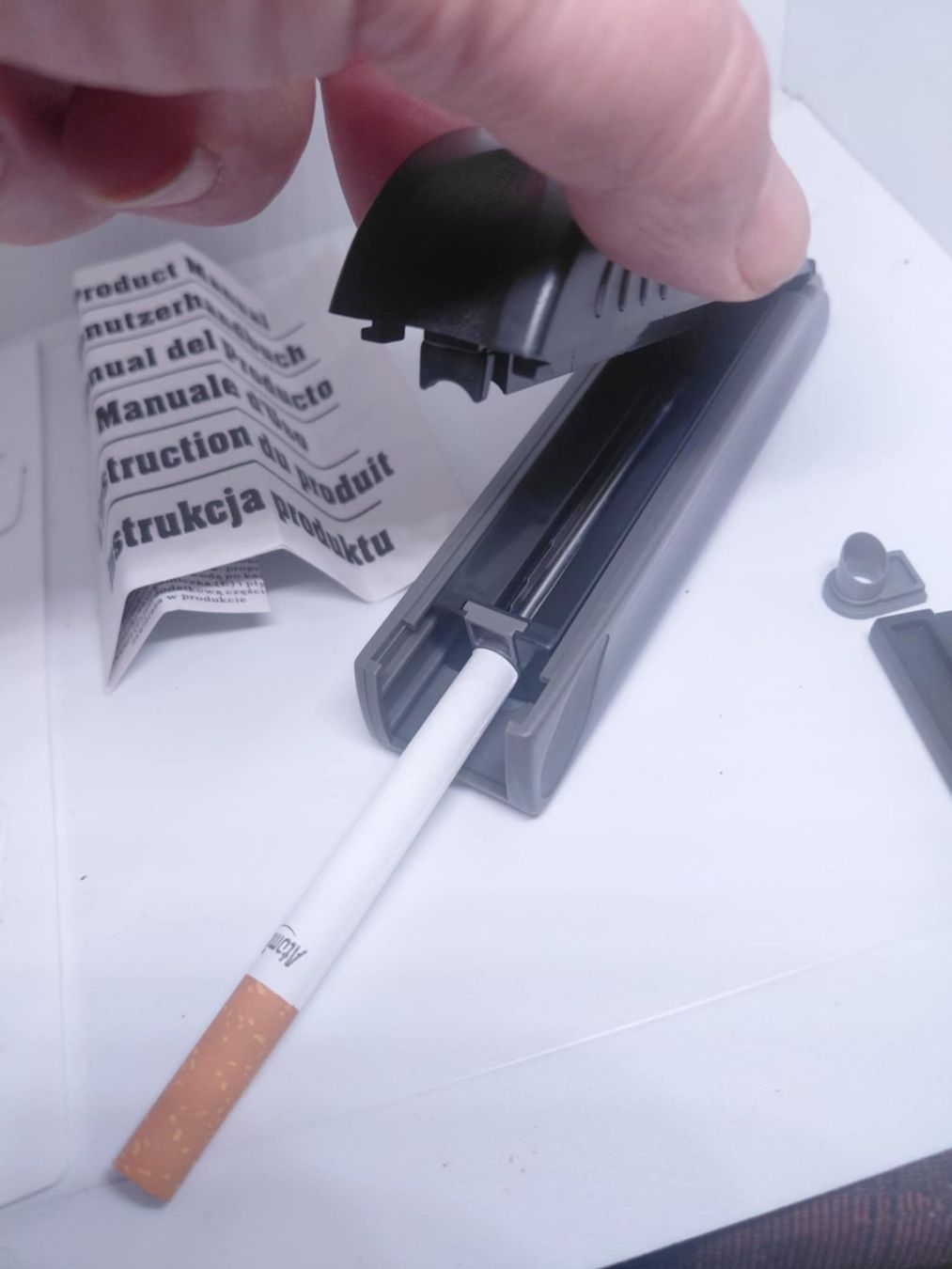 Tabacchi: Zigaretten Stopfgerät‪/ machine pour cigarette un tube – Nuovo e nell'imballaggio originale da Minusio venduto da graziano11 3