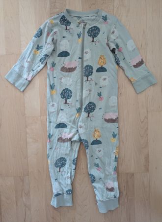 Lindex Baby Schlafanzug/Pyjama mit Bauernhof Muster, Gr. 92