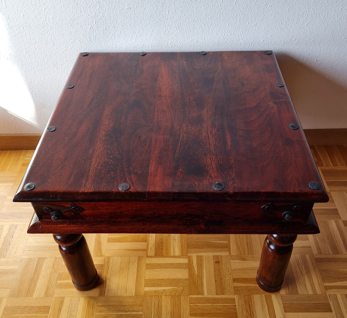 Tavoli: Beistelltisch/Couchtisch – Usato da Maur venduto da Tashi010