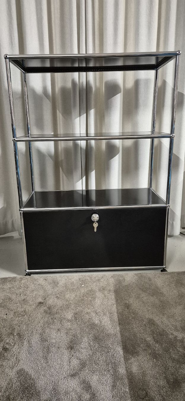 USM Scaffali: USM Haller Regal, schwarz, Top Zustand! – Usato da Meilen venduto da COSTA_ABC 2