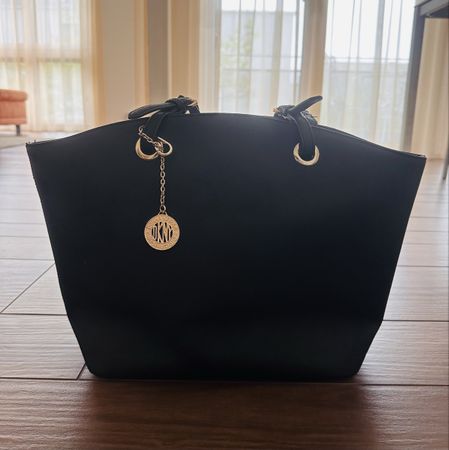 DKNY Shopper Schwarz Top Zustand - Handtasche für den Herbst