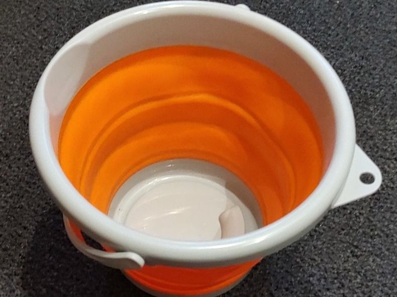 Altro per la casa: Eimer faltbar – Usato da Grenchen venduto da car_qq2t