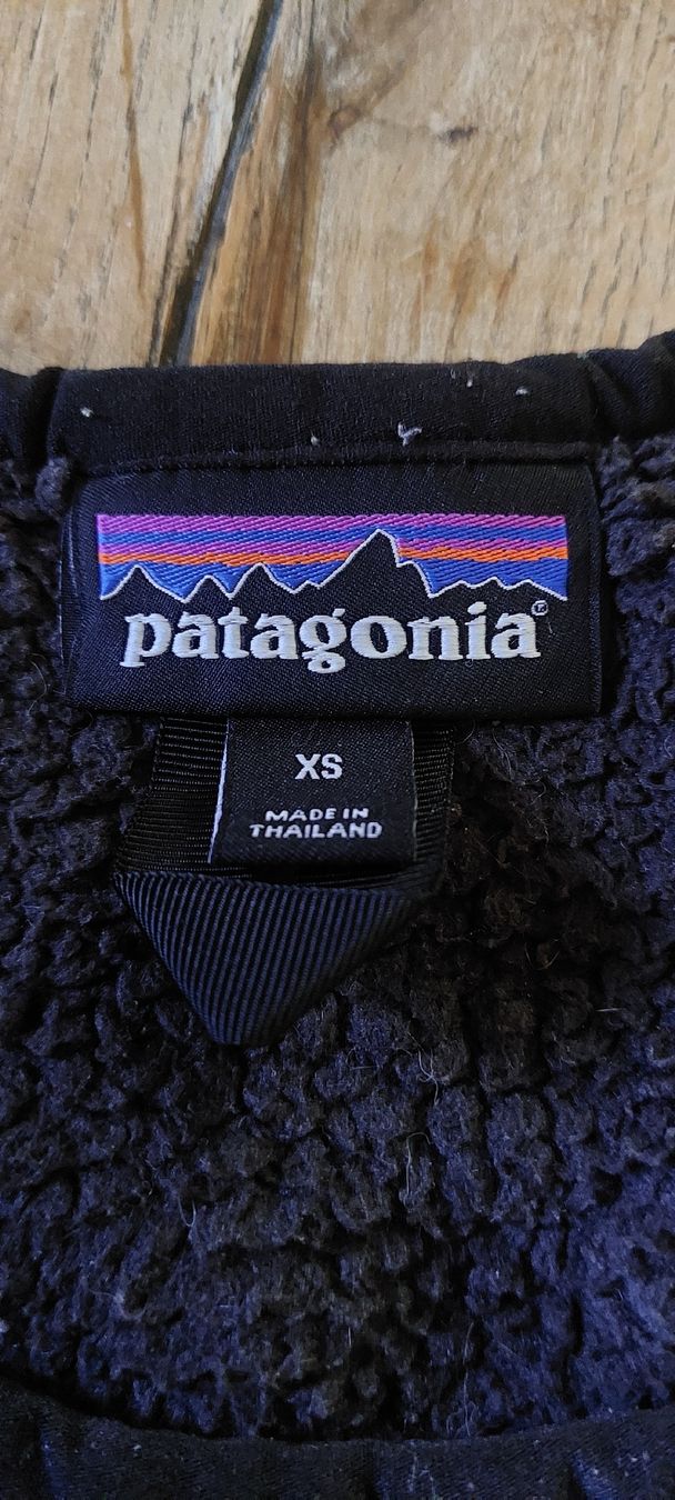 Patagonia Maglioni & Felpe: Patagonia Fleece Pullover schwarz XS – Usato da Burgdorf venduto da Hackbraten 1