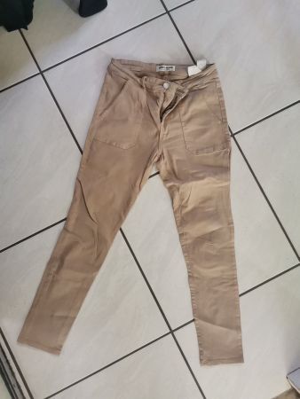 Lässige Hose Gr. 40  Tally Weijl