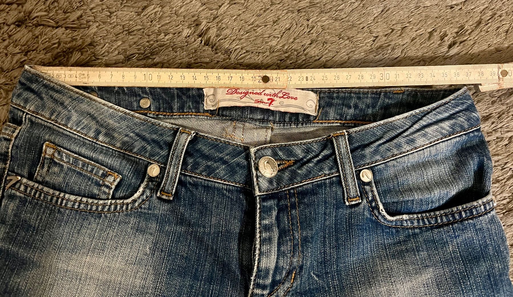 Jeans: Seven7 Jeans Gr. 26 mit Strass – Usato da Kilchberg ZH venduto da SyFo286 7