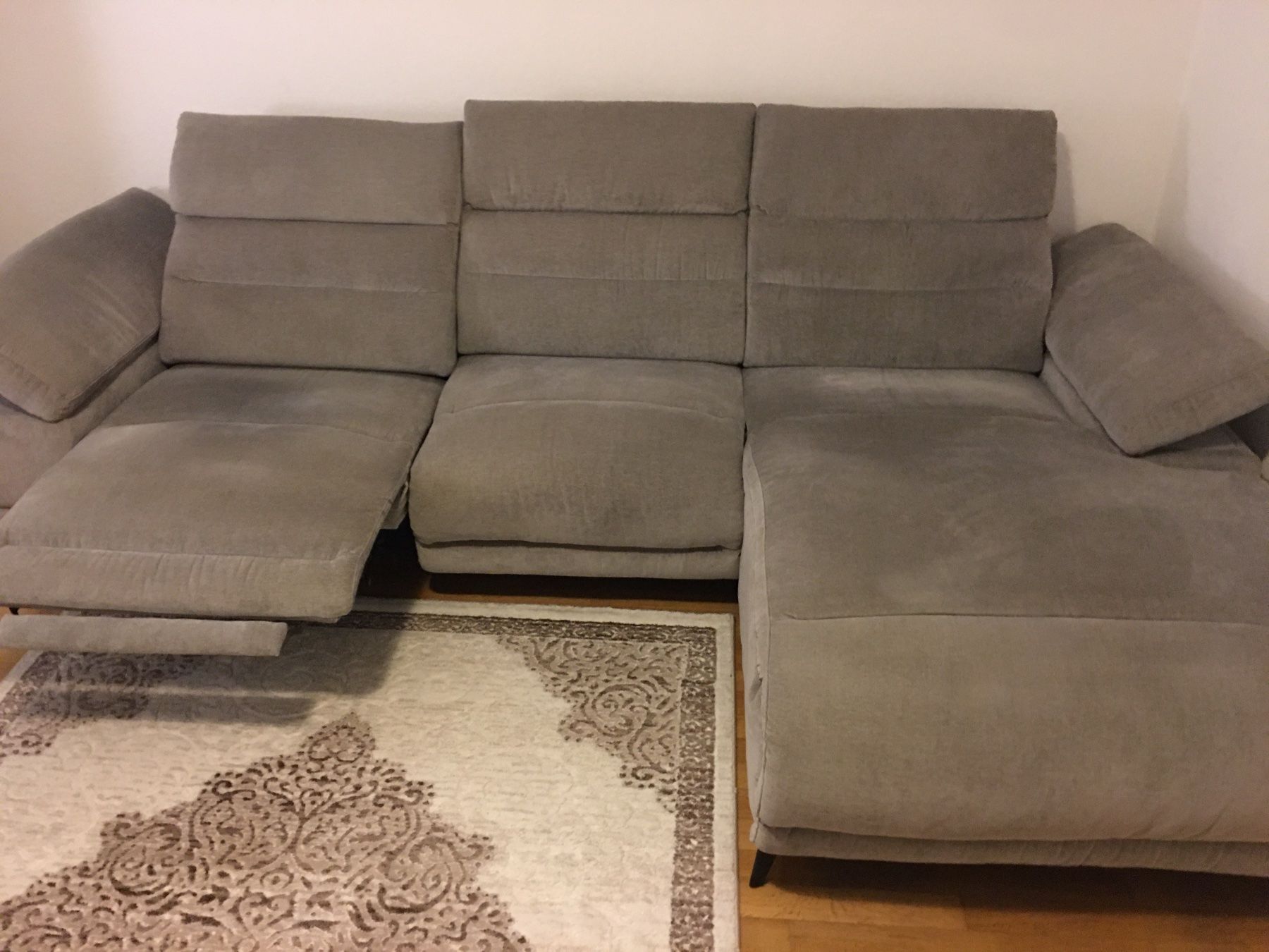 Divani: Schöne elektrische Sofa verstellbare Ecksofa 2.90 x 1.80 – Usato da Grenchen venduto da Tirana 2