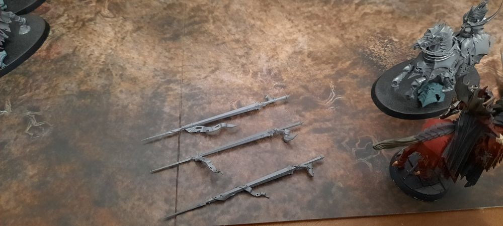 Blood Knights Knight 3 Soulblight Gravelords &ndash; Modello Singolo Warhammer Non Dipinto