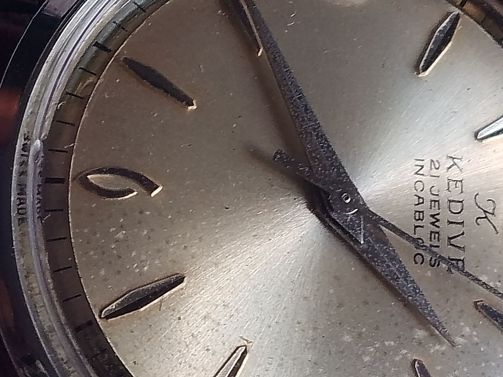 Swiss Orologi: Kedive Handaufzug 35mm läuft Super  – Usato da Agno venduto da sam2608 1