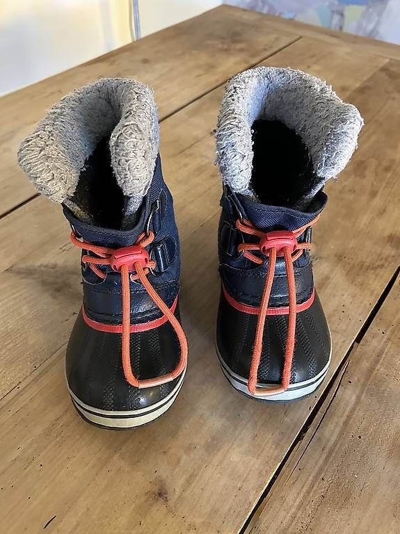 Scarpe da uomo: Sorel waterproof boots – Usato da Zürich venduto da Emilio_1