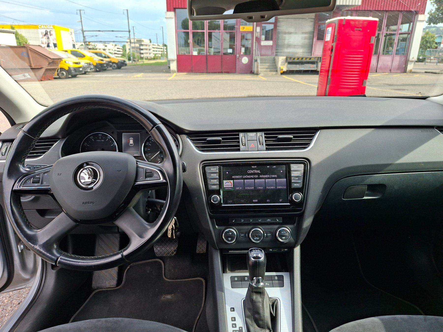 Skoda Automobili: Skoda Octavia 4x4 1.8 TSI Elegance – Usato da Grosswangen venduto da Nichtraucher71 5