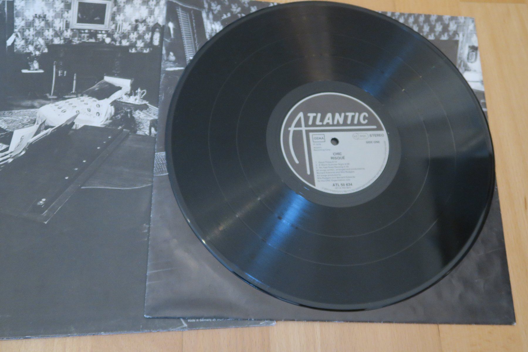 Dischi in vinile: Chic – Risqué – Usato da Thun venduto da Karibu70 3