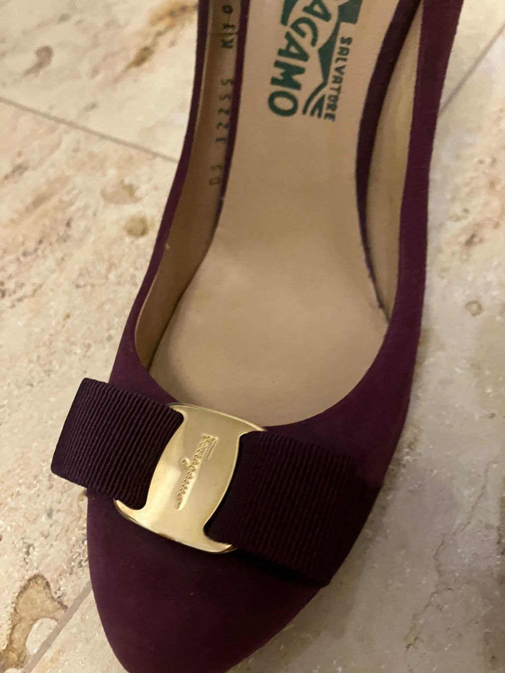 Salvatore Ferragamo Scarpe da donna: Salvatore Ferragamo Pumps – Usato da Walchwil venduto da Maxana 1