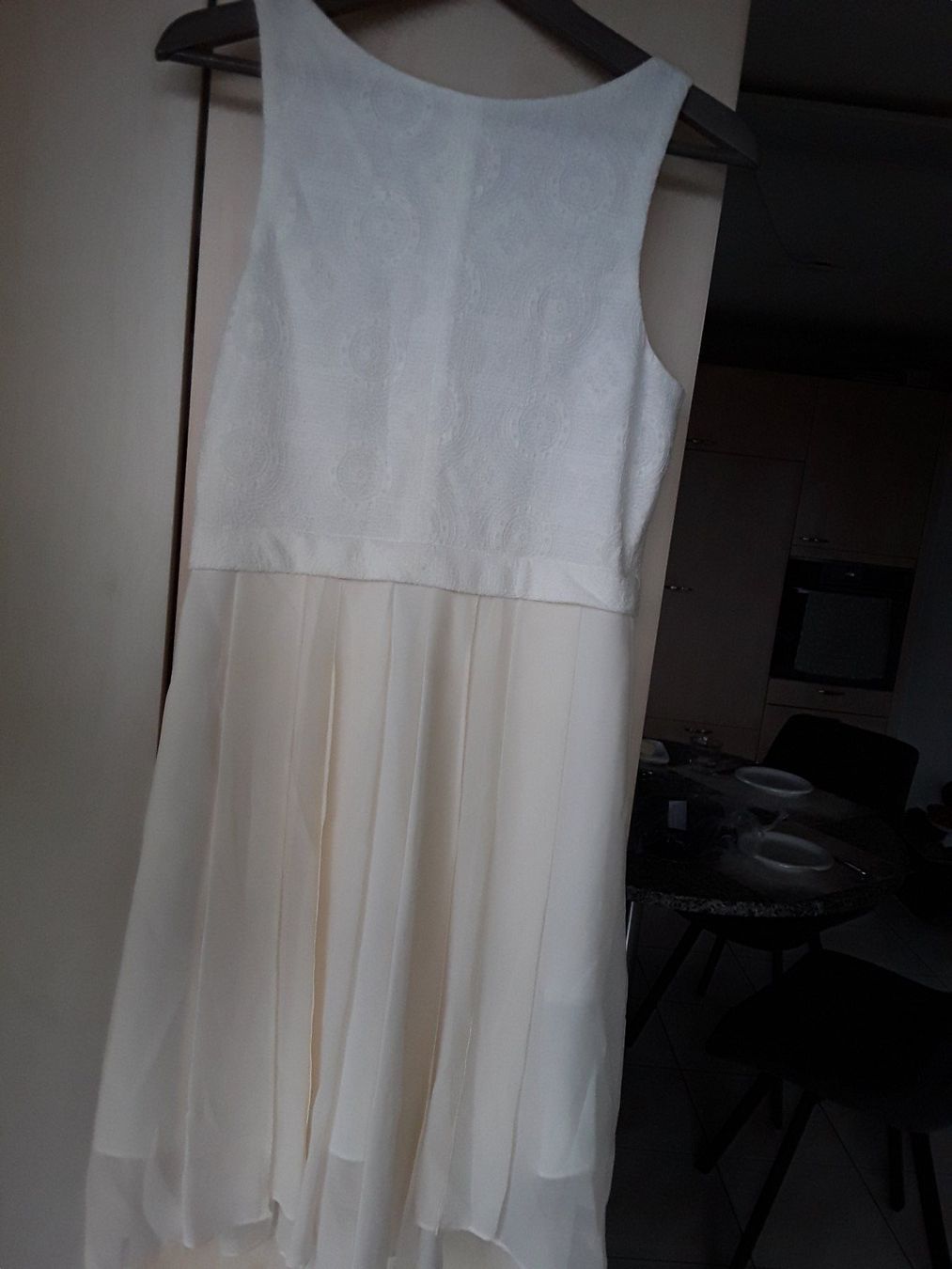 Vestiti: Kleid von BCBG  Generation Gr.6 – Nuovo (secondo la descrizione) da Heimberg venduto da Samprof 3
