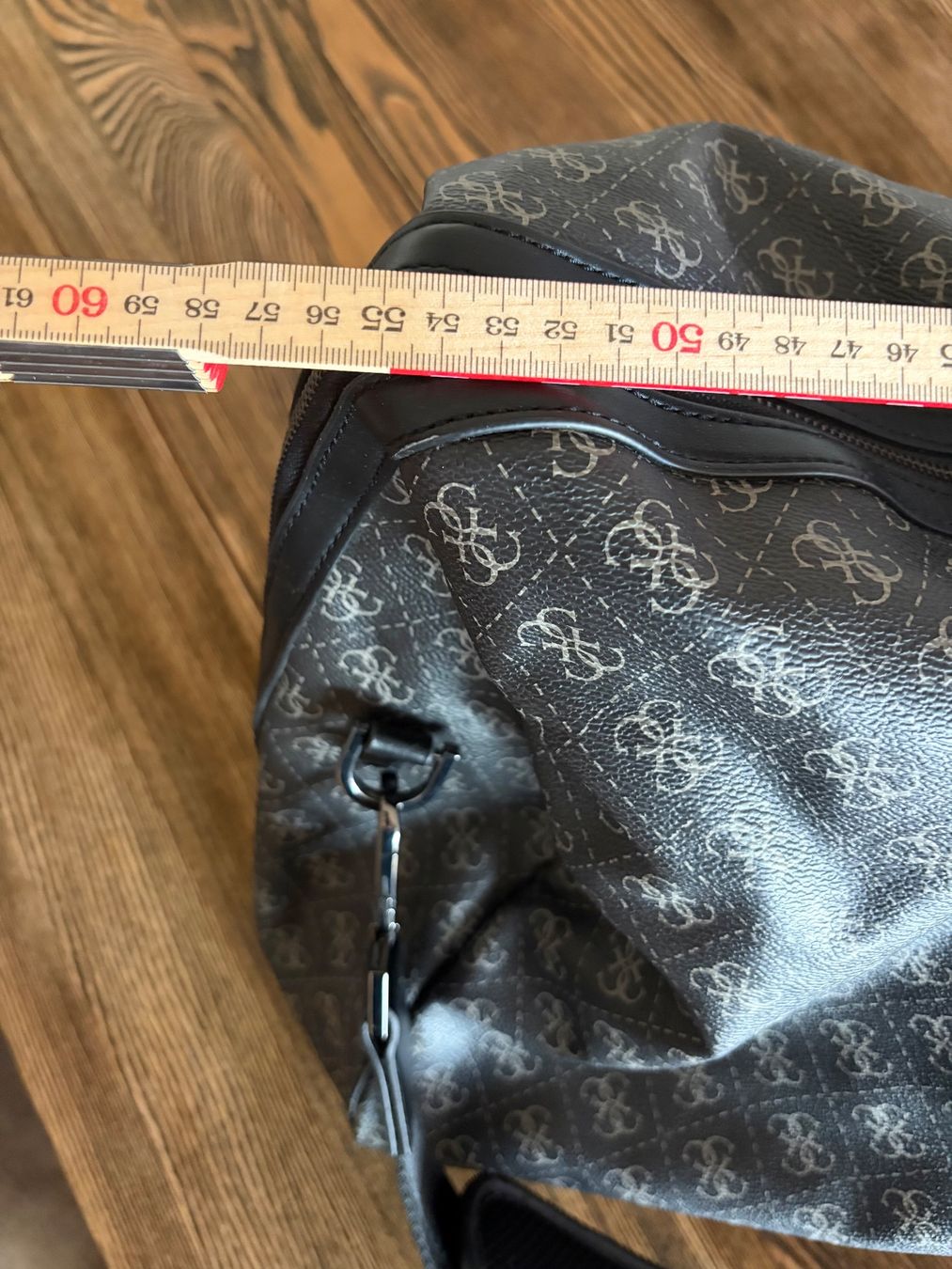 Guess Sacs: Guess Reisetasche – D'occasion à Konolfingen par Ilrosa 4