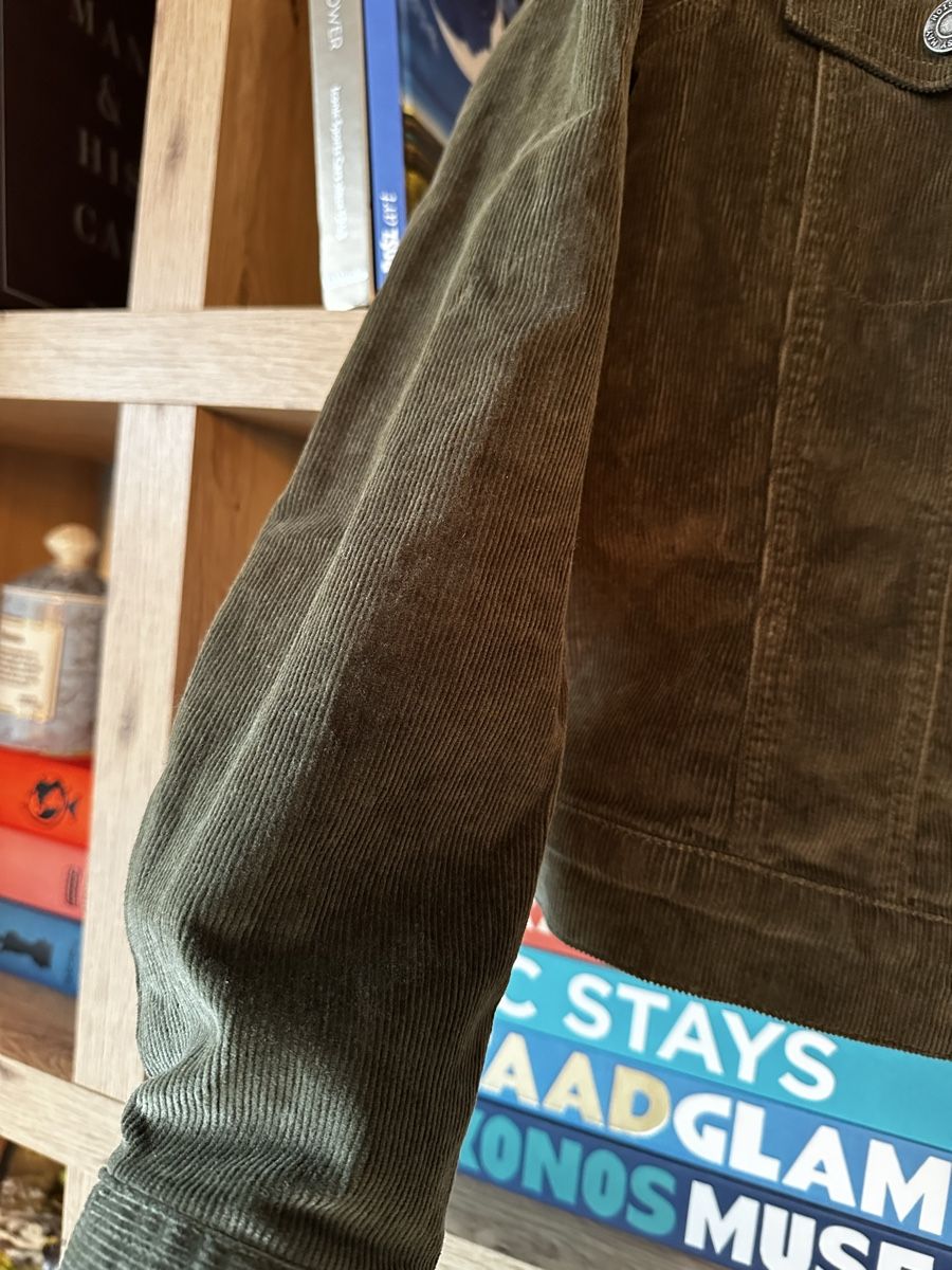 Vestes: Veste en velour côtelé vert S – Neuf (Voir description) à La Croix (Lutry) par secondhandZara 1