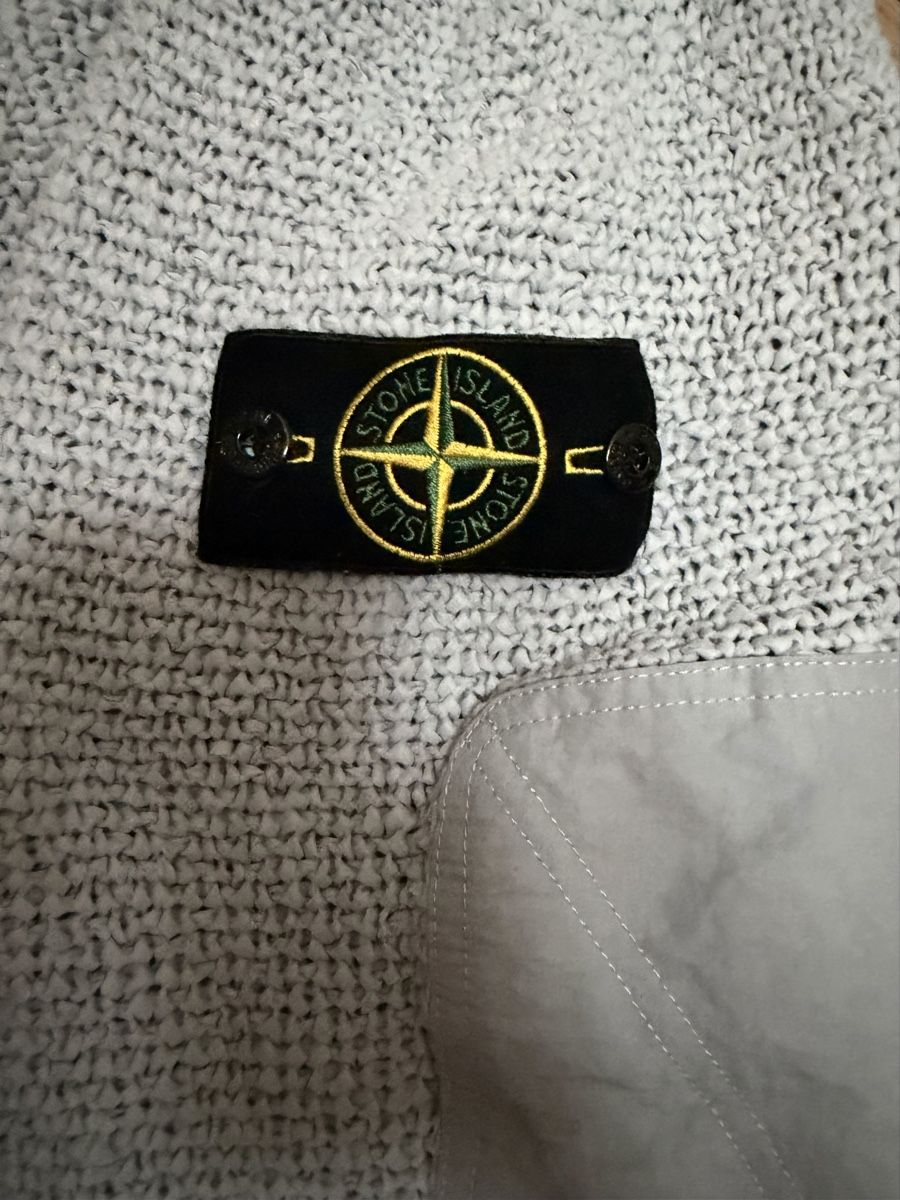 Stone Island Maglioni & Felpe: Stone Island Strickpullover Grau Vintage 2000s Gr.L – Nuovo e nell'imballaggio originale da Luzern venduto da Fabri2000 2