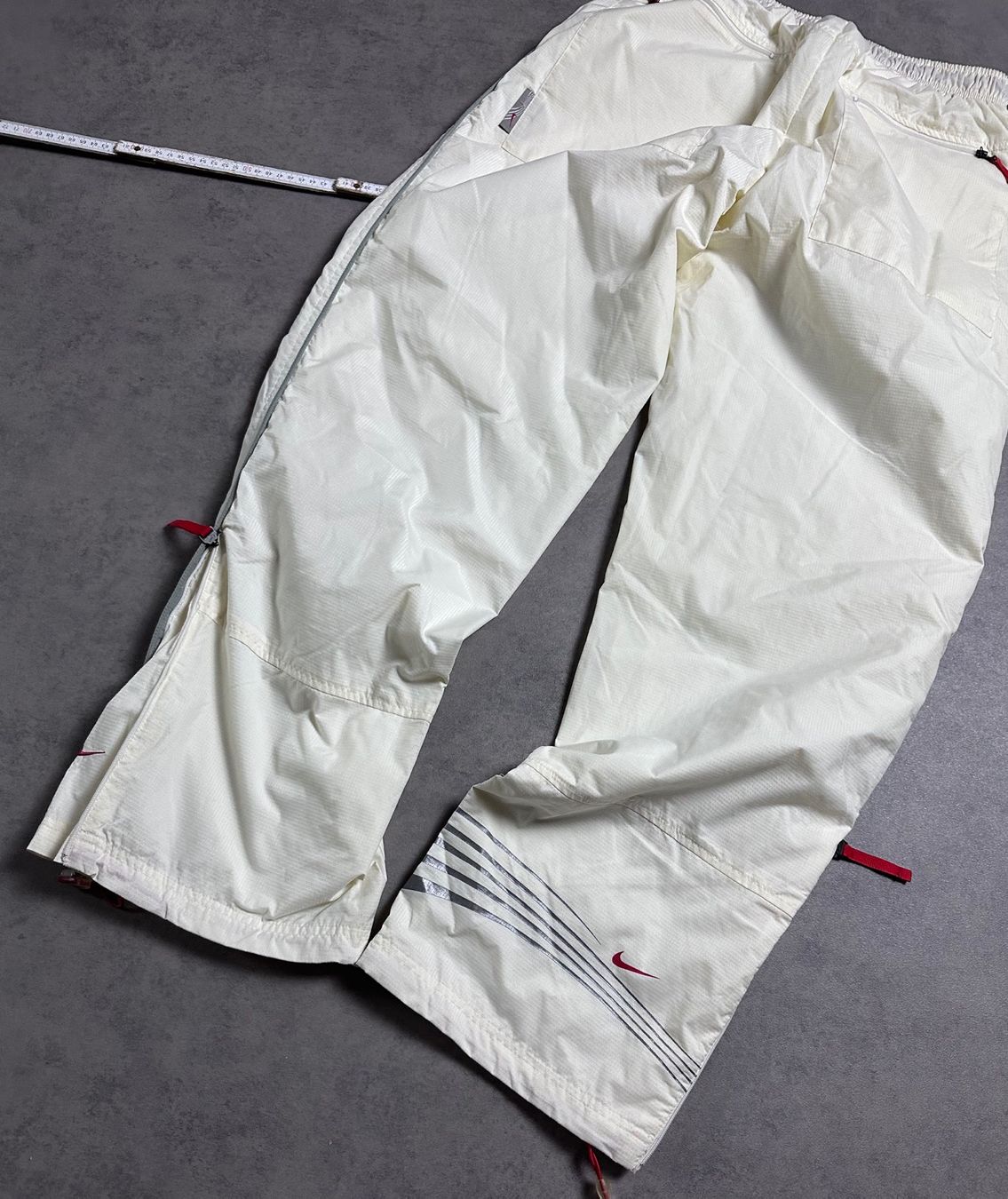 Hosen: Nike HEX Trackpants M – Gebraucht aus Wolfhalden von GodzillaArchive 7